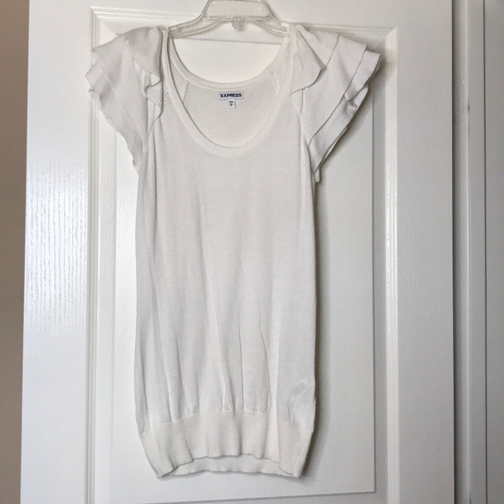 Express Size M White Short-Sleeve Sweater